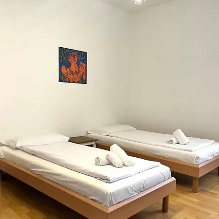 Apartmán By Lr
